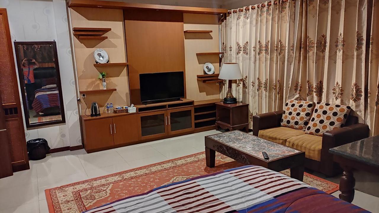 مالانغ Mirabell Hotel & Convention Hall المظهر الخارجي الصورة