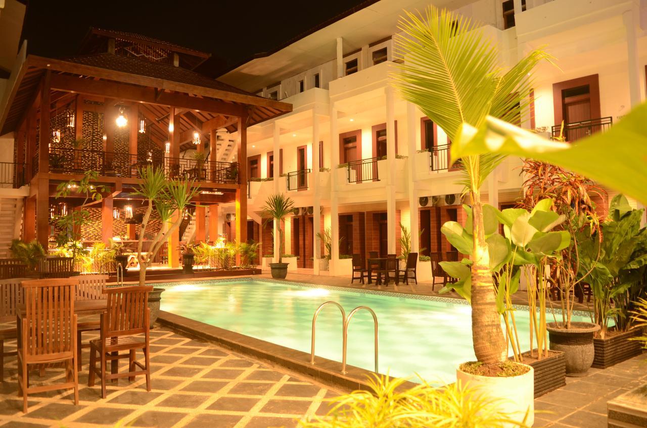 مالانغ Mirabell Hotel & Convention Hall المظهر الخارجي الصورة